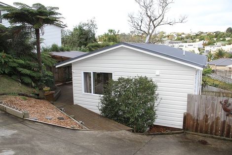 Photo of property in 33a Matai Road, Stanmore Bay, Whangaparaoa, 0932