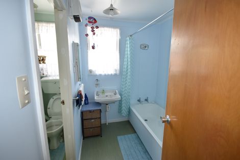 Photo of property in 30 Omahau Crescent, Twizel, 7901