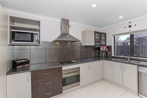 Photo of property in 9 Mccall Drive, Waiuku, 2123