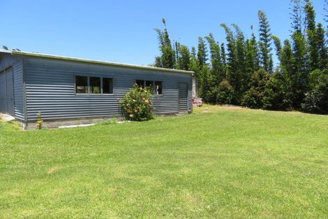Photo of property in 38 Waterfront Road, Pukenui, 0484
