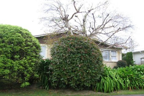 Photo of property in 10 Ellesmere Crescent, Highbury, Palmerston North, 4412