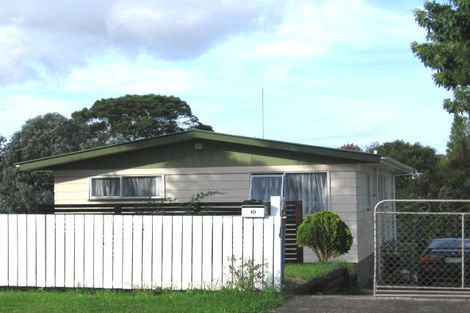 Photo of property in 10 Mile Place, Henderson, Auckland, 0612