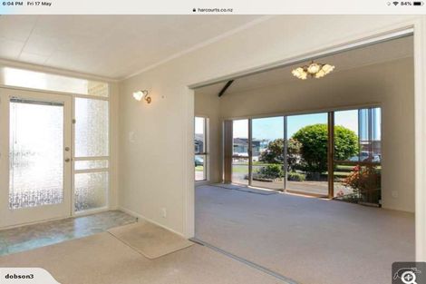 Photo of property in 1/30 Hamblyn Street, Strandon, New Plymouth, 4312