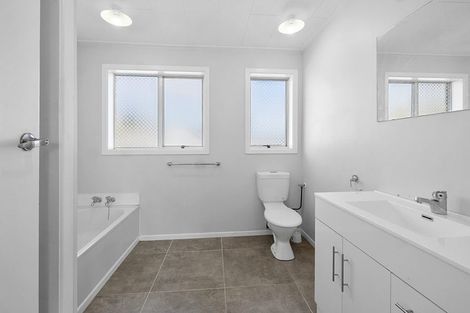 Photo of property in 1/194 Powderham Street, New Plymouth, 4310