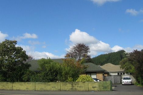 Photo of property in 332 Fergusson Drive, Heretaunga, Upper Hutt, 5018