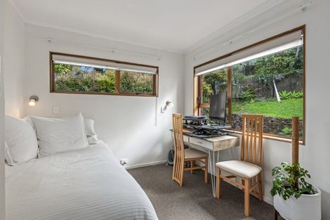 Photo of property in 2/12 Surville Place, Mairangi Bay, Auckland, 0630