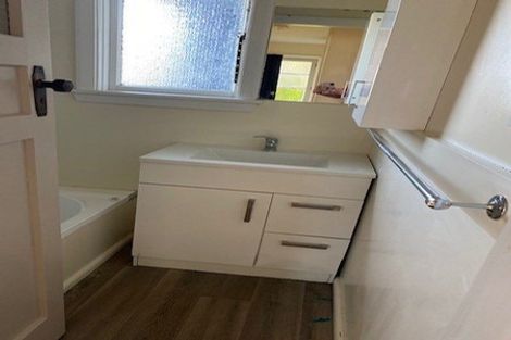 Photo of property in 253 Main South Road, Hornby, Christchurch, 8042