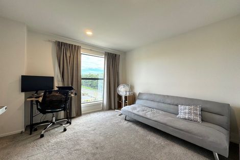 Photo of property in 6 Picturesque Drive, Flat Bush, Auckland, 2019