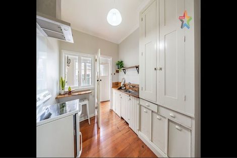 Photo of property in 20 Ludlam Crescent, Woburn, Lower Hutt, 5010