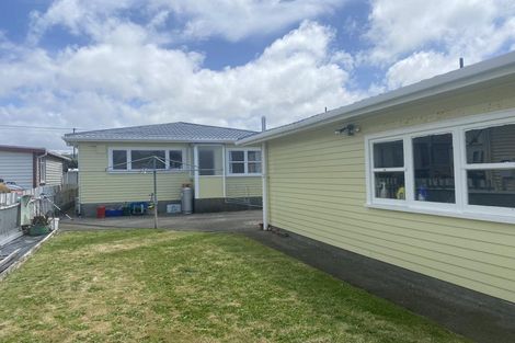 Photo of property in 22 Kauri Street, Miramar, Wellington, 6022