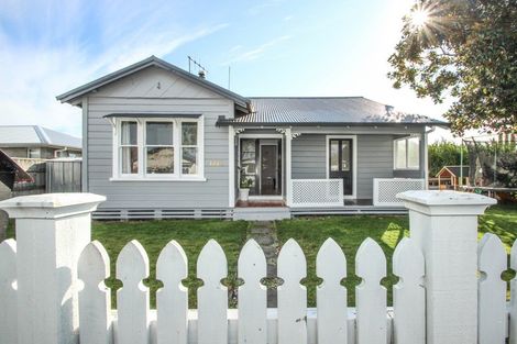 Photo of property in 1212 Caroline Road, Mayfair, Hastings, 4122