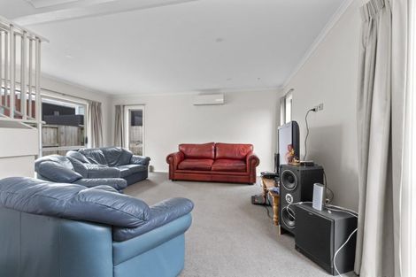 Photo of property in 9 Ridgedale Crescent, Flagstaff, Hamilton, 3210