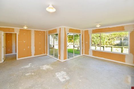 Photo of property in 5 Woodlark Close, Weymouth, Auckland, 2103