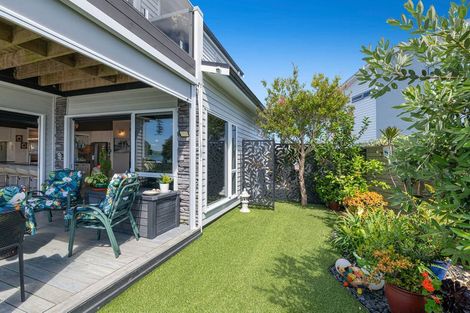 Photo of property in 27 Schooner Avenue, Snells Beach, 0920