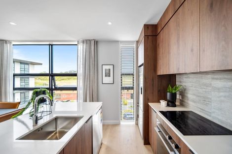 Photo of property in 203/82 Te Oneroa Way, Long Bay, Auckland, 0630