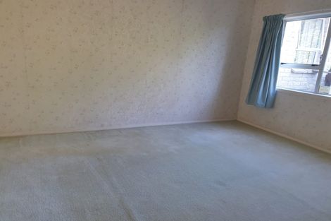 Photo of property in 2/8 Rahopara Street, Castor Bay, Auckland, 0620