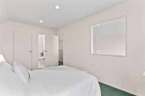 Photo of property in 4/1010 Colombo Street, St Albans, Christchurch, 8014