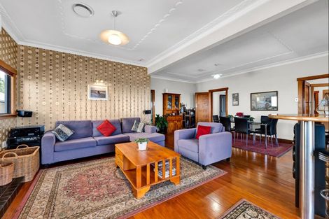 Photo of property in 380a Devon Street West, Lynmouth, New Plymouth, 4310