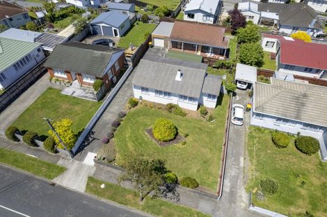 Photo of property in 15 Burcham Street, Taita, Lower Hutt, 5011