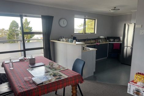 Photo of property in 136 Luckens Road, West Harbour, Auckland, 0618