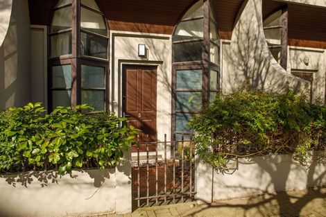 Photo of property in Mendosa Terraces Apartments, 3/9 Ebor Street, Te Aro, Wellington, 6011