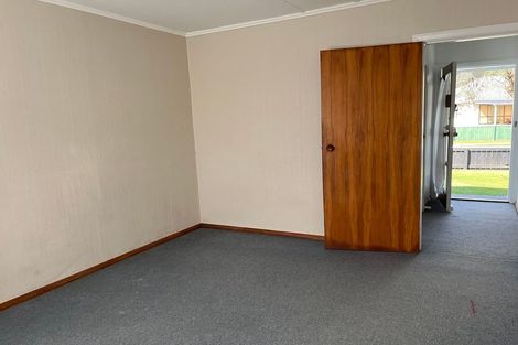 Photo of property in 9 Atiawa Crescent, Waiwhetu, Lower Hutt, 5010