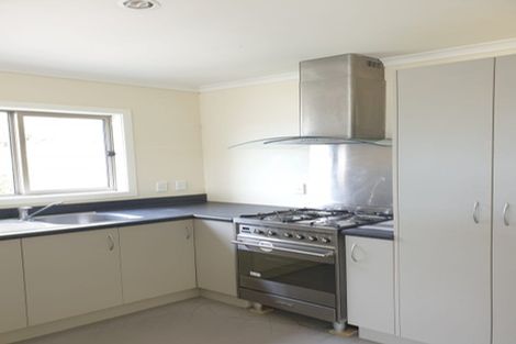 Photo of property in 14 Chastudon Place, Tawa, Wellington, 5028