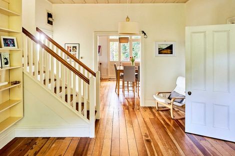 Photo of property in 17 Kowhai Street, Eastbourne, Lower Hutt, 5013