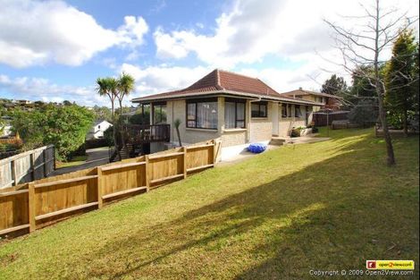 Photo of property in 2/21 Waiau Street, Torbay, Auckland, 0630