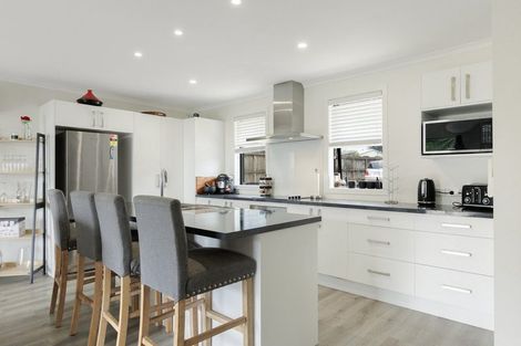 Photo of property in 995 Kihikihi Road, Te Awamutu, 3800