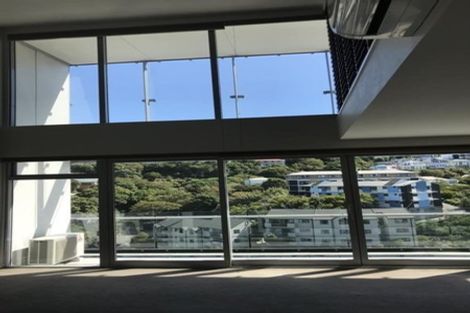 Photo of property in Montreaux Apartments, 10g/164 The Terrace, Wellington Central, Wellington, 6011