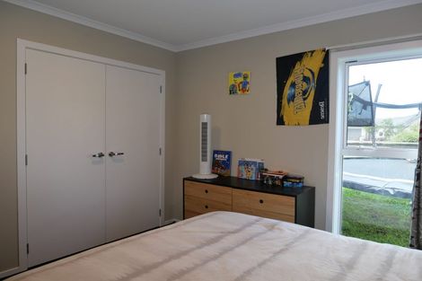 Photo of property in 37 Gallipoli Place, Paraparaumu, 5032