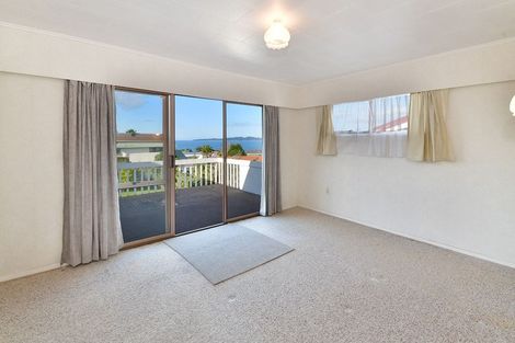 Photo of property in 33 Kawau View Road, Snells Beach, 0920