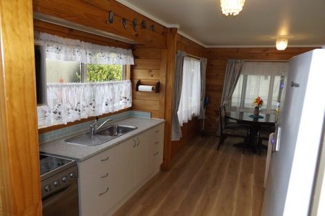 Photo of property in 143a Hakanoa Street, Huntly, 3700