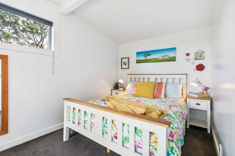Photo of property in 28 Okoka Road, Omiha, Waiheke Island, 1081