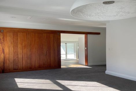 Photo of property in 2 Glenbervie Terrace, Thorndon, Wellington, 6011