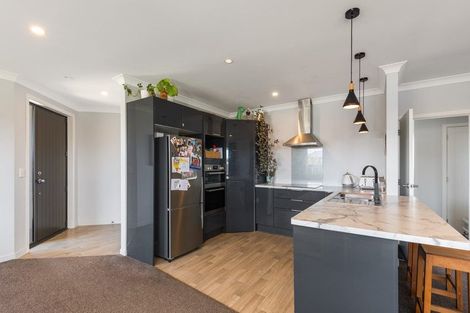 Photo of property in 15 George Street, Bulls, 4818