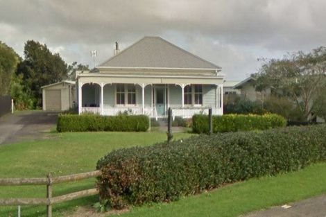 Photo of property in 119 Kitchener Road, Waiuku, 2123