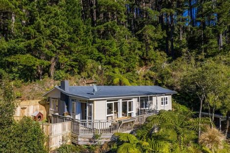 Photo of property in 54 Jocelyn Crescent, Pinehaven, Upper Hutt, 5019