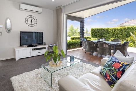 Photo of property in 7 Trident Place, Shelly Park, Auckland, 2014