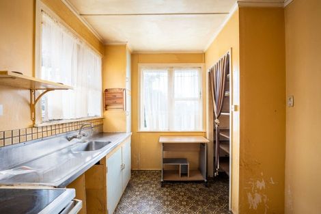 Photo of property in 70c Ngamotu Road, Spotswood, New Plymouth, 4310