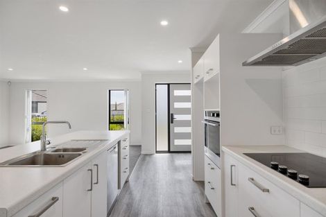 Photo of property in 7 Mercury Lane, Papamoa, 3118