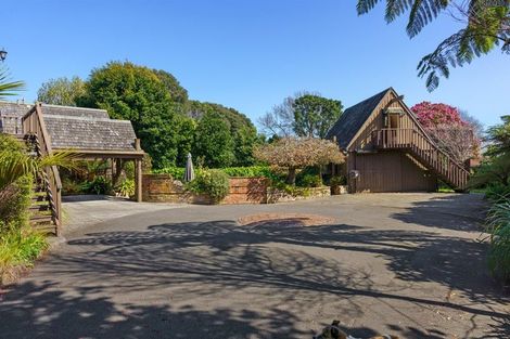 Photo of property in 9 Karaka Grove, Waikanae, 5036