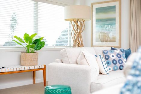 Photo of property in 1/154 Marine Parade, Mount Maunganui, 3116