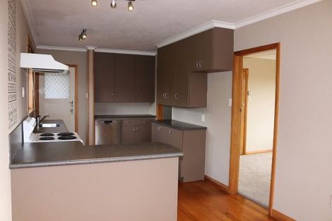 Photo of property in 16 Glen Place, Awapuni, Palmerston North, 4412