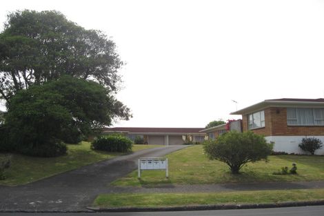 Photo of property in 2/3 Edinburgh Street, Pukekohe, 2120