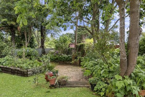 Photo of property in 33 Hooker Avenue, Chedworth, Hamilton, 3210