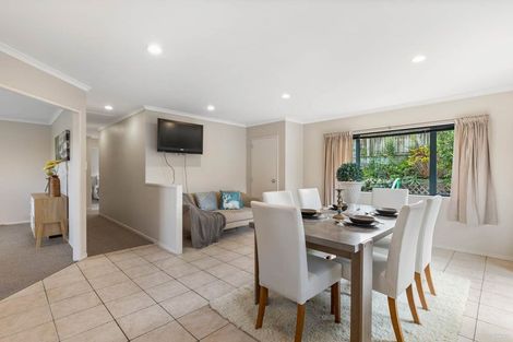Photo of property in 30 Coventry Way, Long Bay, Auckland, 0630