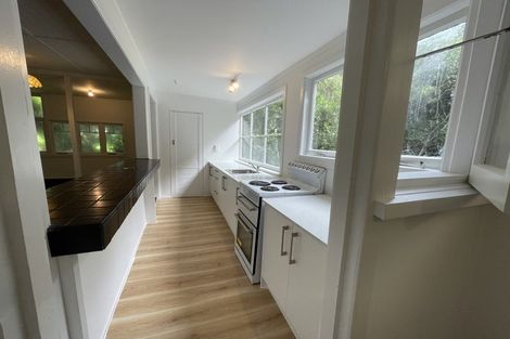 Photo of property in 57 Tanekaha Road, Titirangi, Auckland, 0604