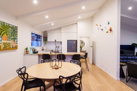 Photo of property in 60 Marion Street, Macandrew Bay, Dunedin, 9014